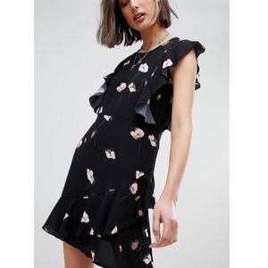 Vero Moda Petal Print Ruffle Dress